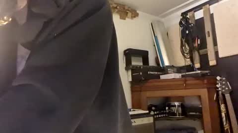 Snapshot of feelfemdom chatting on January 26, 8:34 pm feelfemdom online show from January 26, 8:34 pm