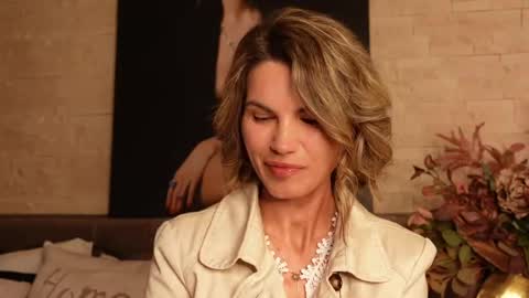 FeliciaKrige online show from April 7, 6:52 pm