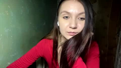 Lola online show from April 23, 8:55 pm