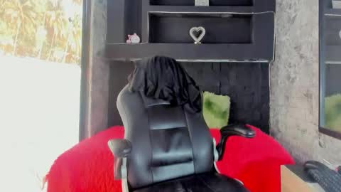 felipe fiire online show from May 9, 1:49 pm