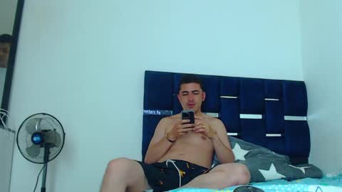 felipearango888 online show from May 24, 7:19 pm
