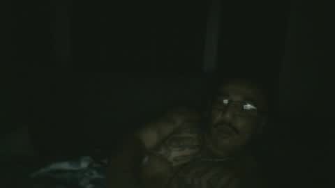 Snapshot of felixrlarios25 chatting on May 1, 9:14 am felixrlarios25 online show from May 1, 9:14 am