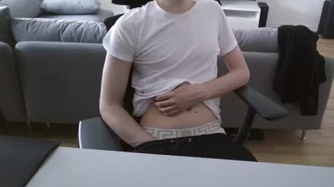 felixsagg online show from June 21, 10:07 am