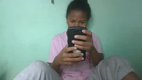 fenou122745 online show from March 16, 5:24 am