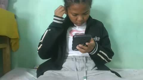 fenou122745 online show from April 15, 6:59 pm