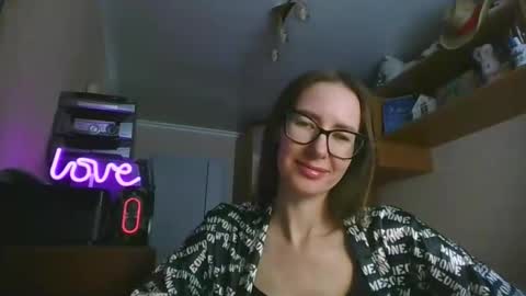 feraliss online show from February 16, 11:28 am