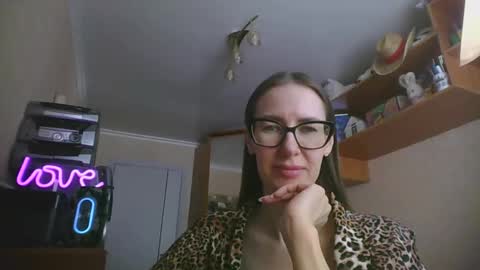 feraliss online show from February 28, 8:26 am