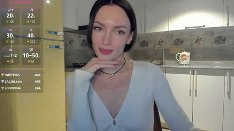 Leya online show from May 7, 5:40 pm