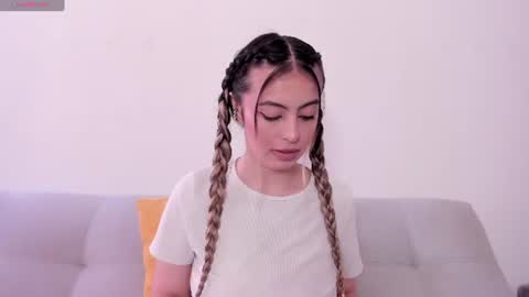Snapshot of fernanda_aaa chatting on June 12, 3:11 pm fernanda online show from June 12, 3:11 pm