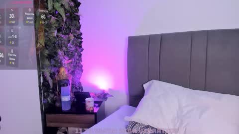 fernanda_liie_ online show from February 5, 12:43 pm