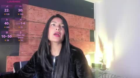 Snapshot of fernanda_liie_ chatting on June 25, 12:20 pm fernanda_liie_ online show from June 25, 12:20 pm