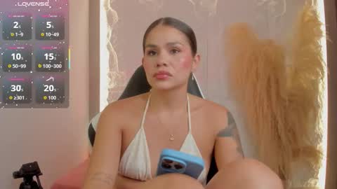 Fer  online show from March 20, 1:43 am