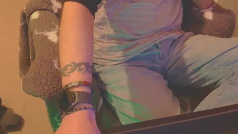 ffys2025 online show from January 8, 9:17 pm