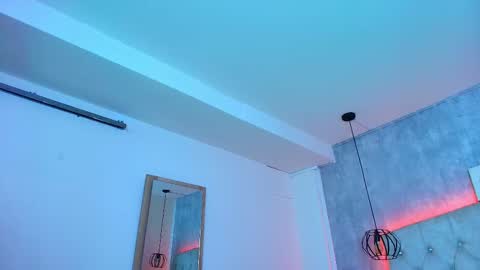   online show from January 8, 12:07 pm