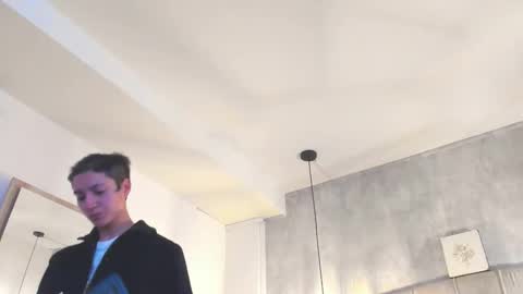   online show from January 14, 12:00 pm