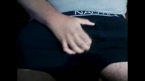 Snapshot of fierro2020 chatting on February 18, 12:17 am fierro2020 online show from February 18, 12:17 am