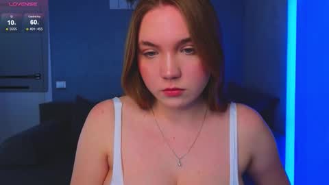 Snapshot of fififlower chatting on March 3, 4:24 pm Rebecca online show from March 3, 4:24 pm