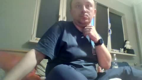filipek757 online show from June 14, 7:27 pm