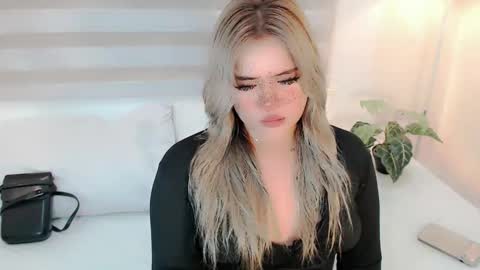  Angela  DONT FORGET TO FOLLOW AND GIVE ME APPRECIATION online show from March 17, 4:06 am