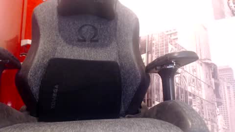 filouxx70 online show from April 21, 6:23 pm