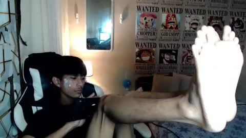 fineboii_rey18 online show from July 7, 8:51 am