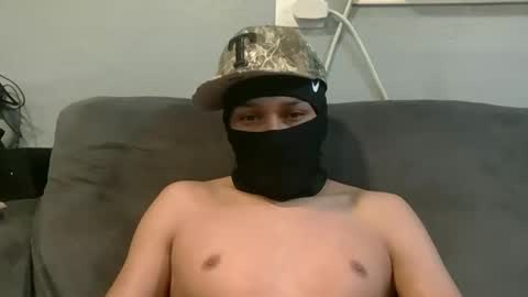 Milfinder99 online show from October 4, 7:01 pm