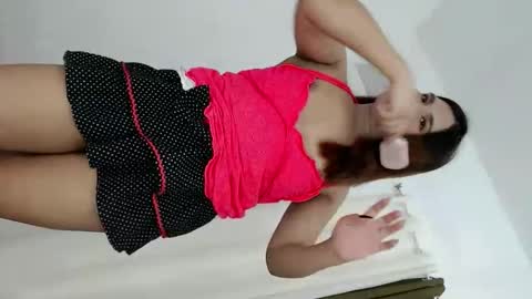 Snapshot of finest_jasminex chatting on September 22, 6:04 am Jasmine online show from September 22, 6:04 am