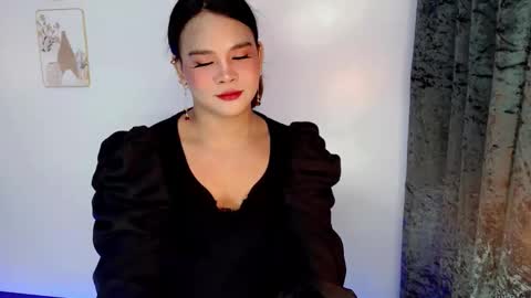Snapshot of finest_jasminex chatting on February 13, 11:01 pm Jasmine online show from February 13, 11:01 pm