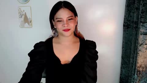 Snapshot of finest_jasminex chatting on February 20, 6:26 am Jasmine online show from February 20, 6:26 am