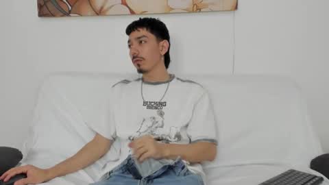 finn_jackson online show from March 17, 7:39 pm