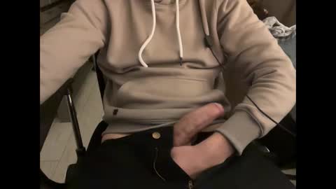 FitAndy98 online show from March 18, 7:17 pm