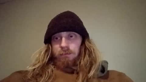 Snapshot of fitfungi7 chatting on February 28, 4:24 am fitfungi7 online show from February 28, 4:24 am