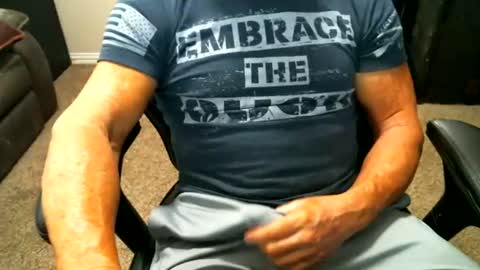 fitguy40 online show from July 22, 7:16 pm