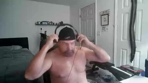 Florida guy online show from November 25, 4:12 am