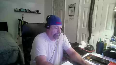 Florida guy online show from December 16, 3:17 pm