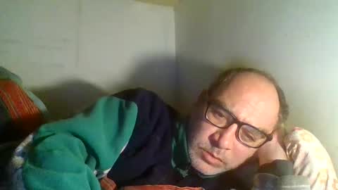 Carlo online show from April 4, 9:34 pm