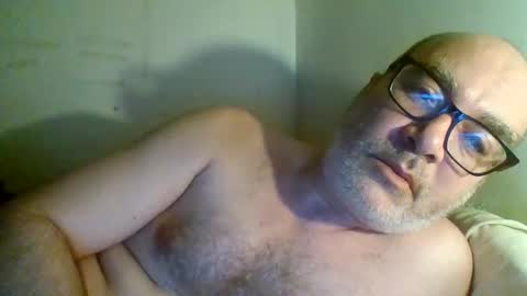 Carlo online show from June 8, 10:21 pm