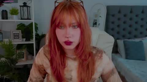 Snapshot of fleur_fox chatting on May 31, 9:38 am fleur_fox online show from May 31, 9:38 am