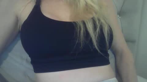 flirtybabe26 online show from October 13, 12:21 am