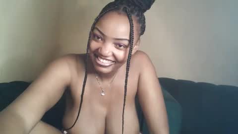 flirtymimie online show from February 21, 9:10 am