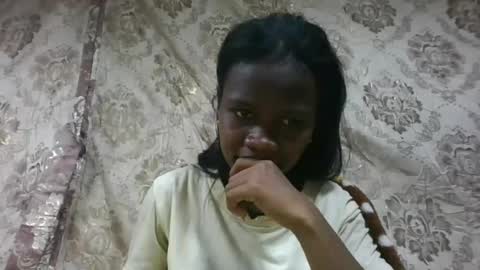 flora48230522373 online show from July 3, 7:20 pm
