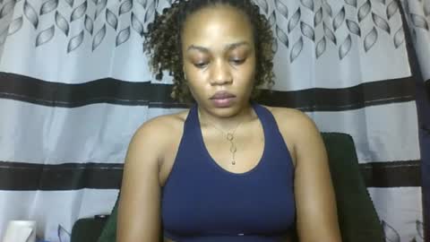 Snapshot of flora_fantasy chatting on July 5, 11:56 pm fantasy online show from July 5, 11:56 pm