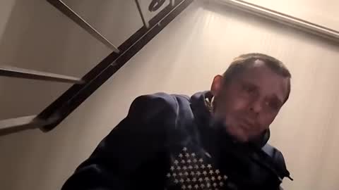 floridaman320 online show from December 15, 5:23 am