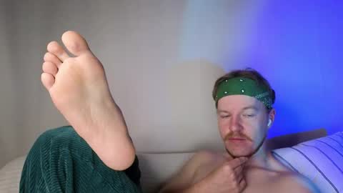 Alexander online show from April 11, 2:16 am