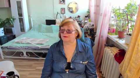 Flowerlower online show from March 21, 8:19 am