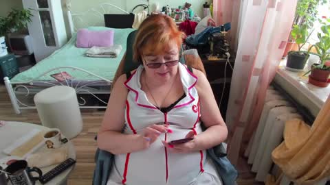 Flowerlower online show from April 4, 7:28 am