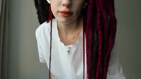 Snapshot of flowerofsin2001 chatting on March 7, 1:51 pm Flower online show from March 7, 1:51 pm