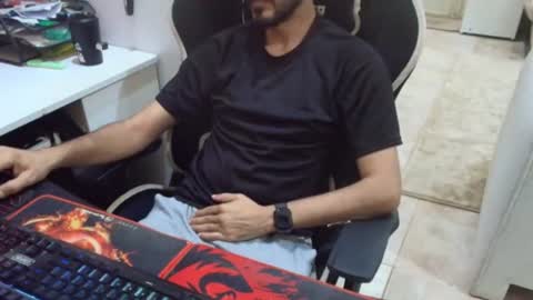 Snapshot of flowthefun chatting on June 24, 9:36 pm flowthefun online show from June 24, 9:36 pm