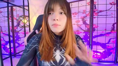  FLUFFY BUBBLE  online show from March 18, 4:15 am