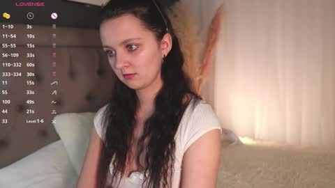 LilLisa online show from March 27, 6:52 am